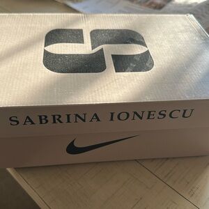 BRAND NEW Sabrina 1 basketball shoes